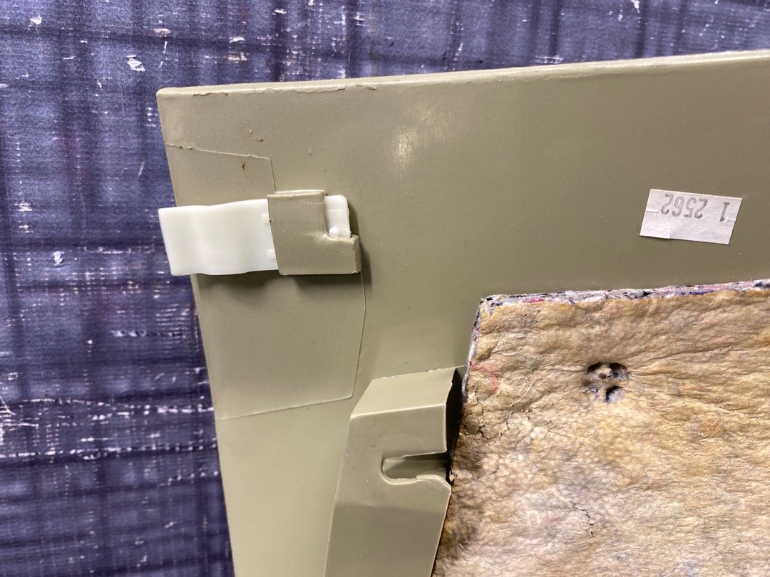 Пластик багажника, 1420 рублей, Красноярск