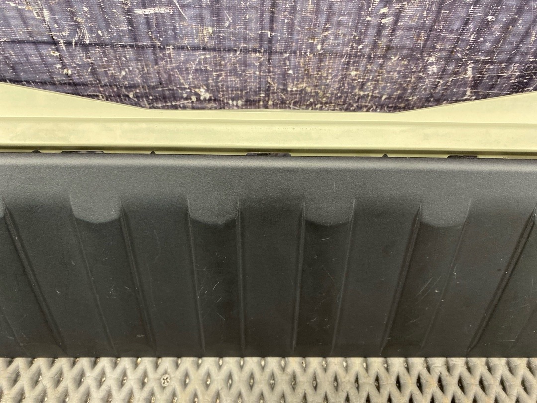 Пластик багажника, 1830 рублей, Красноярск