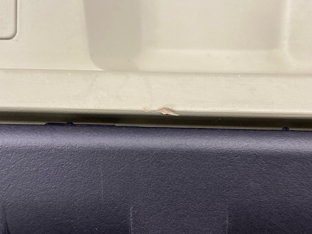 Пластик багажника, 1830 рублей, Красноярск