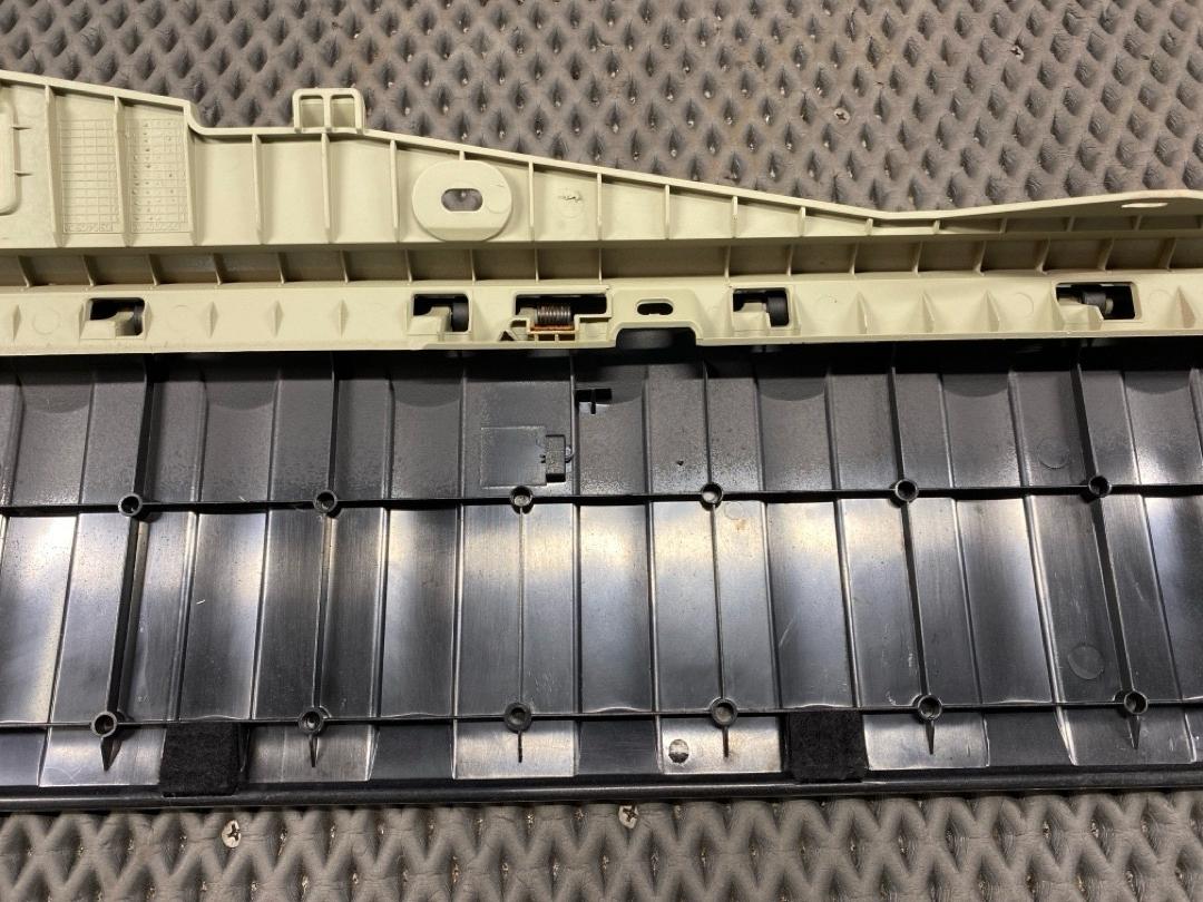 Пластик багажника, 1830 рублей, Красноярск