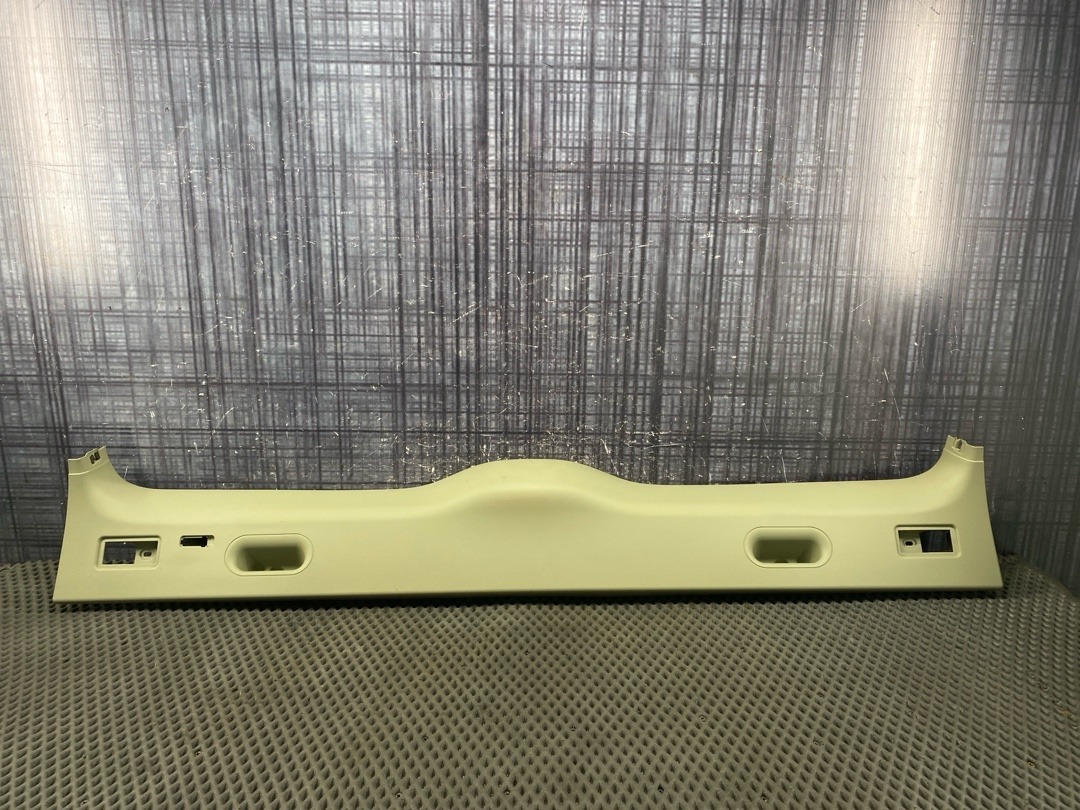 Обшивка крышки багажника, 1630 рублей, Красноярск