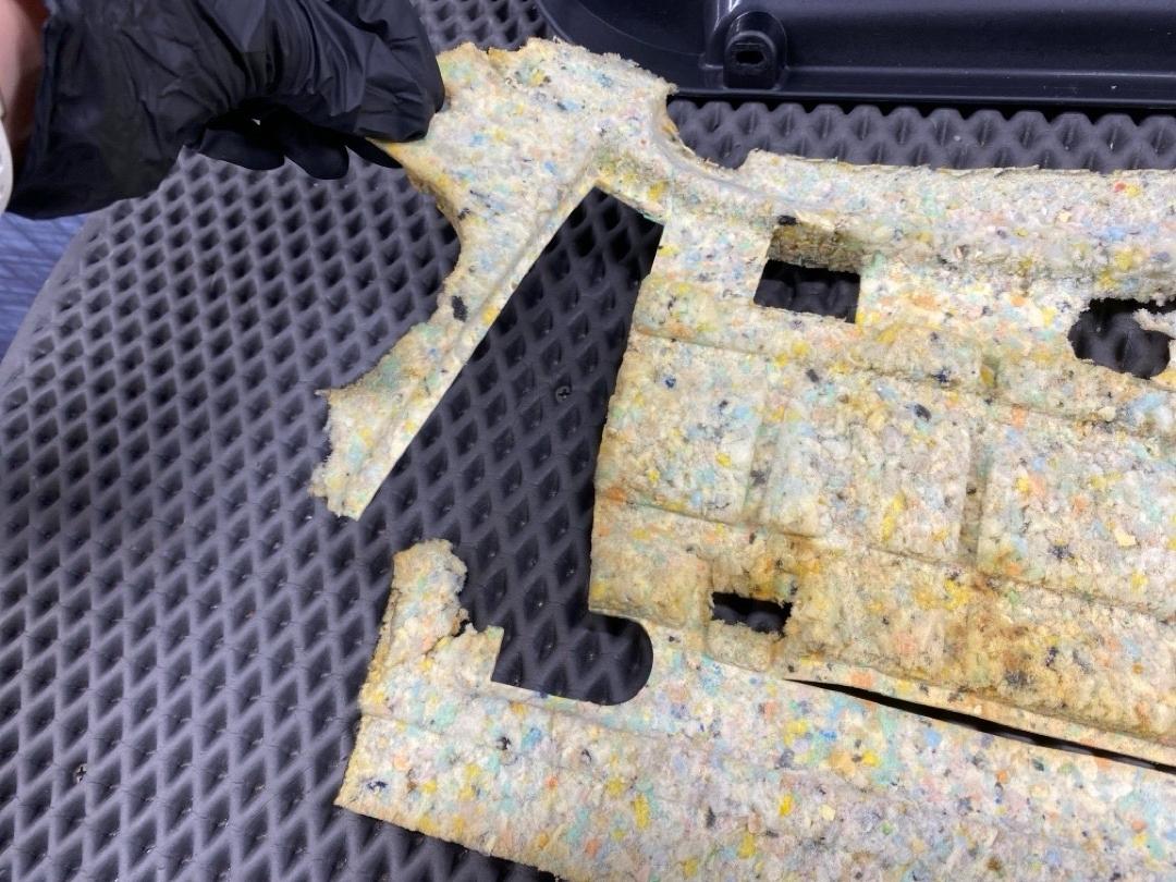 Обшивка крышки багажника, 1420 рублей, Красноярск