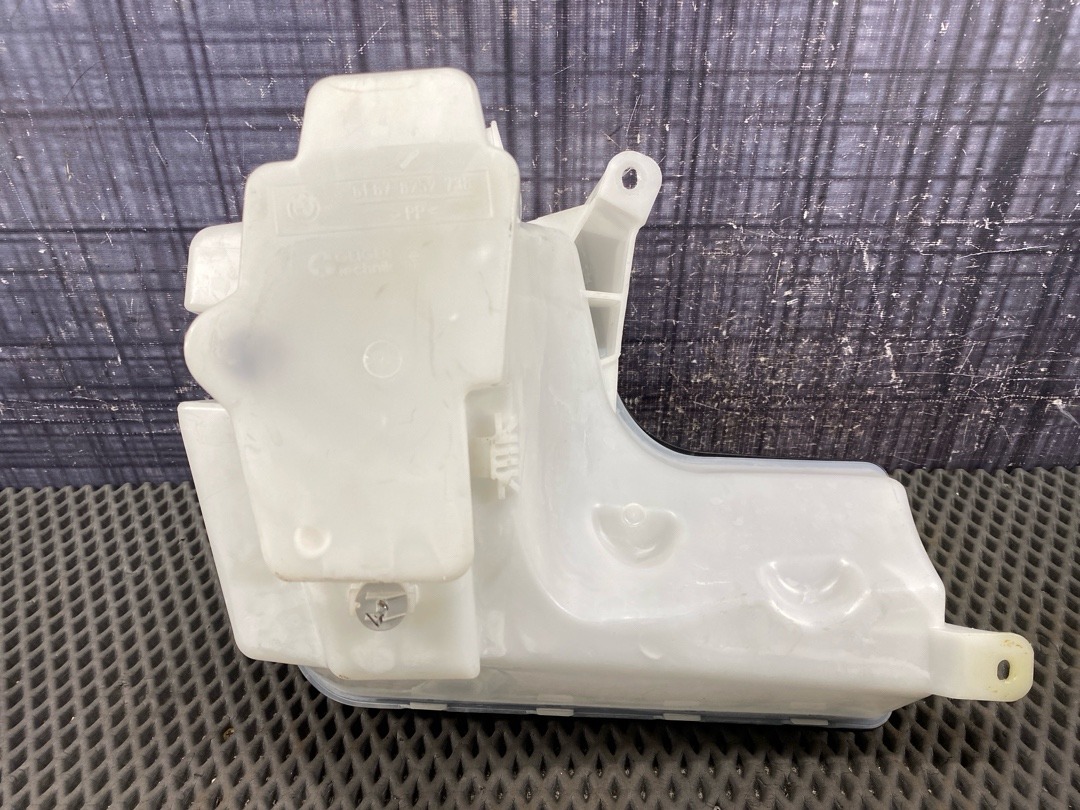 Бачок омывателя, 1310 рублей, Красноярск