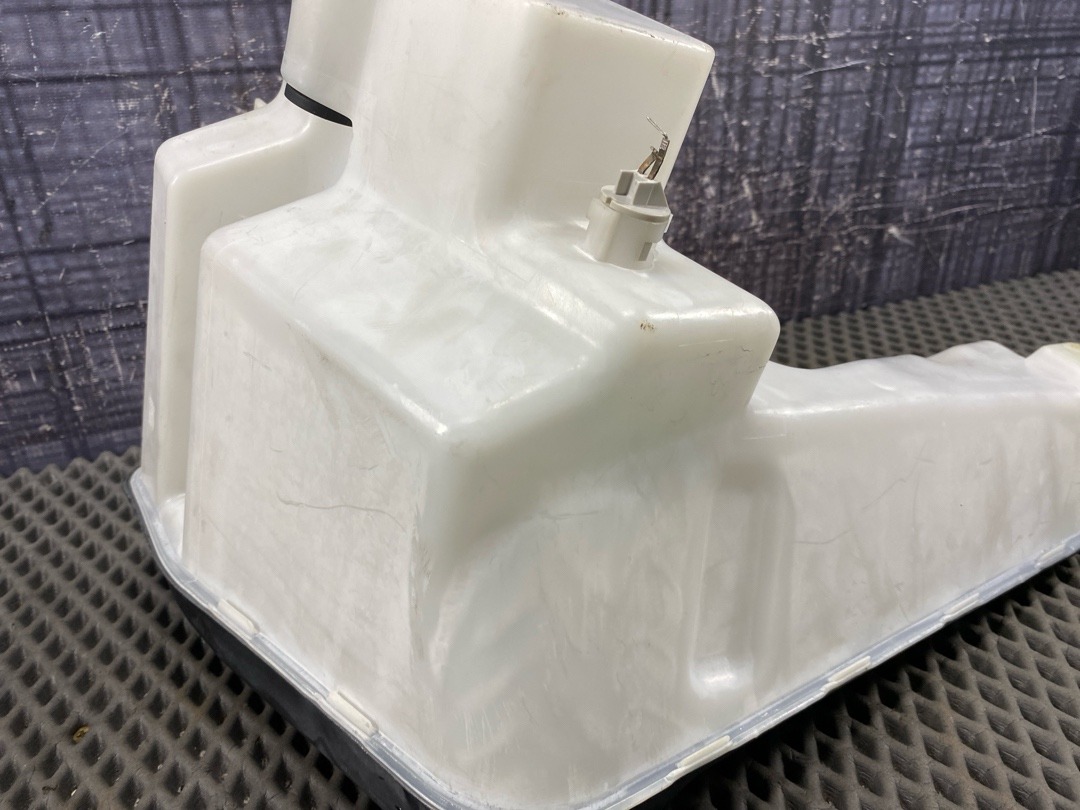 Бачок омывателя, 1310 рублей, Красноярск