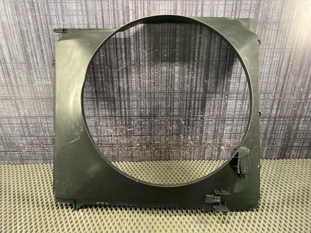 Диффузор радиатора, 10180 рублей, Красноярск