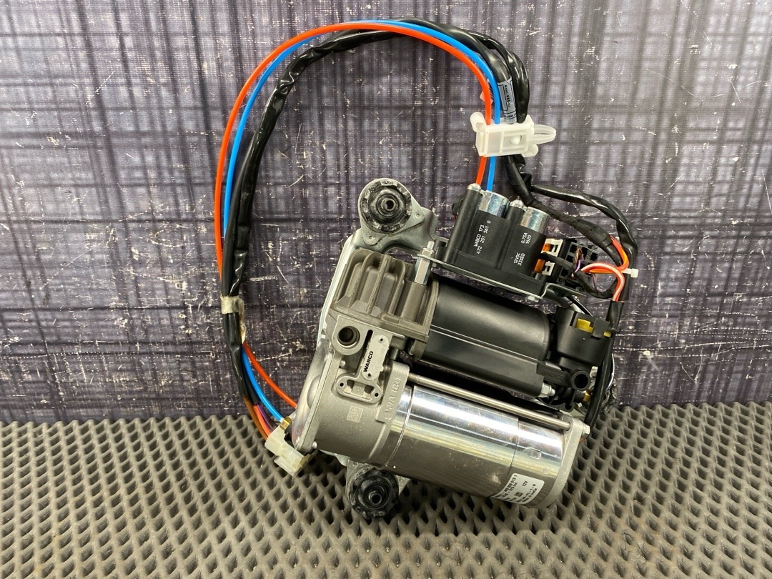 Компрессор подвески, 8500 рублей, Красноярск