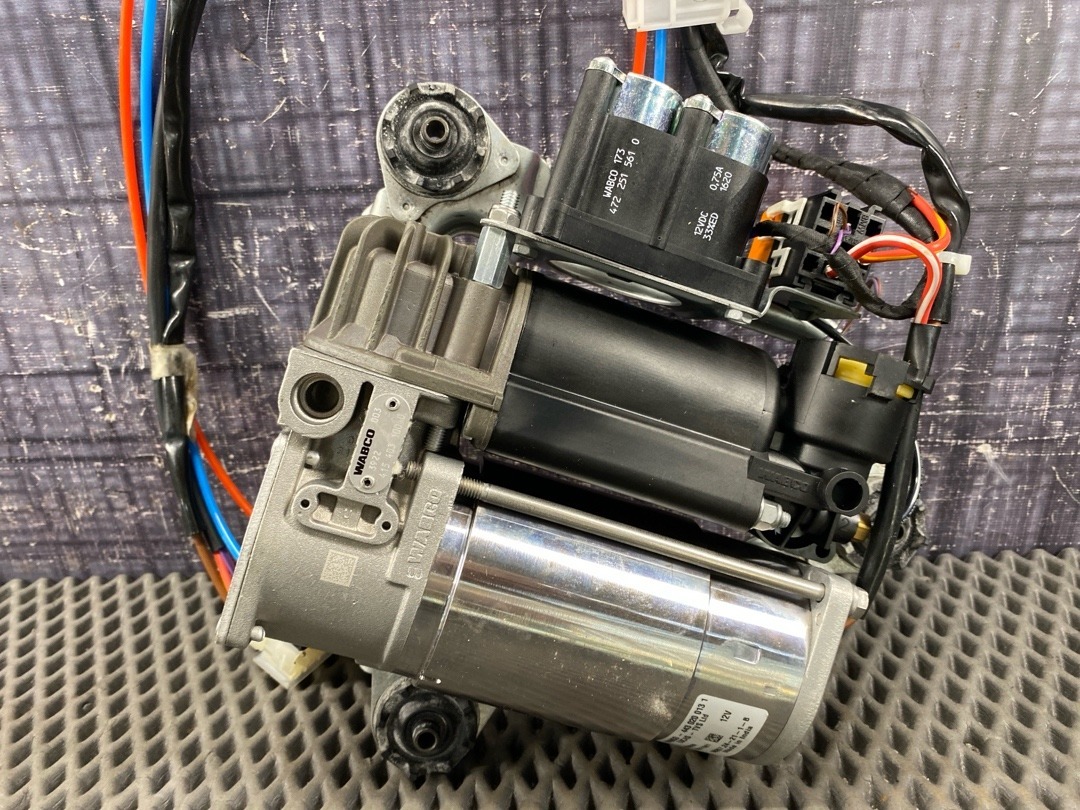 Компрессор подвески, 8500 рублей, Красноярск