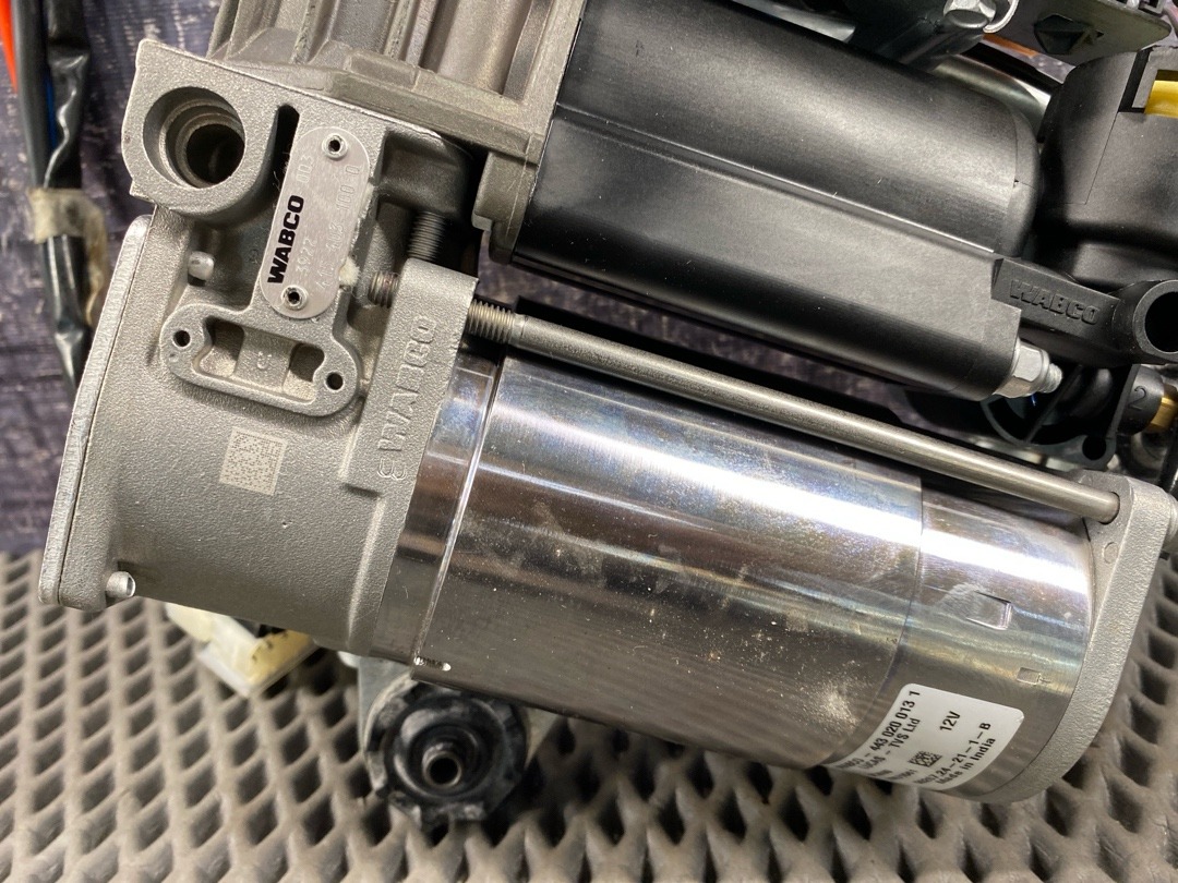 Компрессор подвески, 8500 рублей, Красноярск