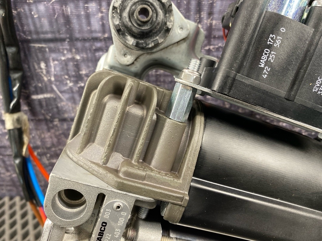 Компрессор подвески, 8500 рублей, Красноярск