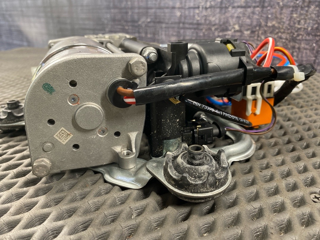 Компрессор подвески, 8500 рублей, Красноярск