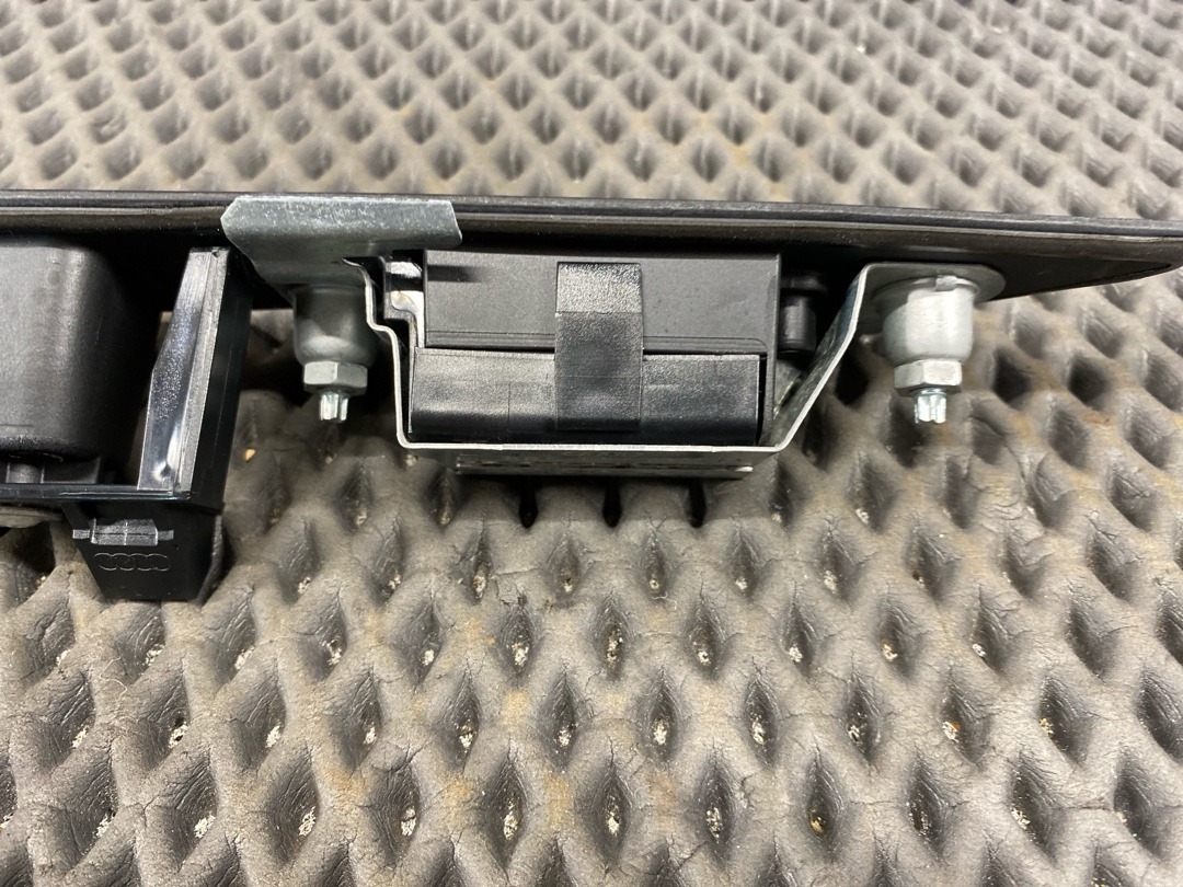 Кнопка открывания багажника, 3420 рублей, Красноярск