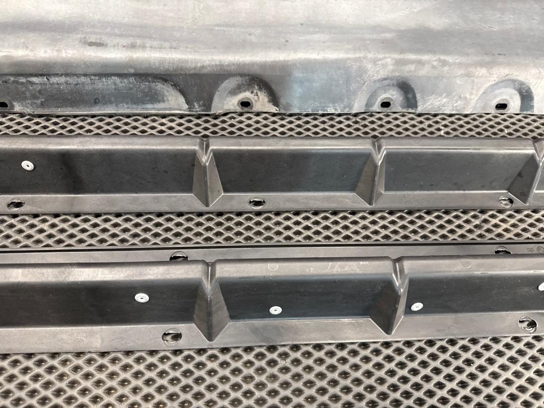 Комплект накладок на порог, 3580 рублей, Красноярск