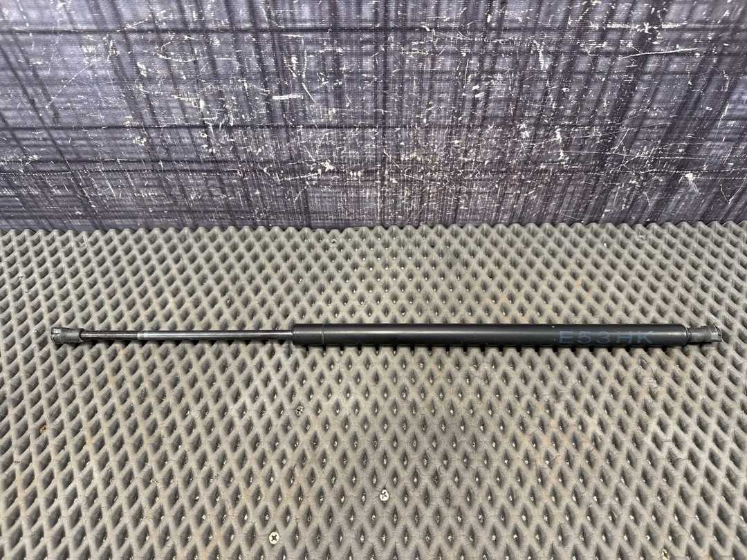 Амортизатор багажника, 930 рублей, Красноярск