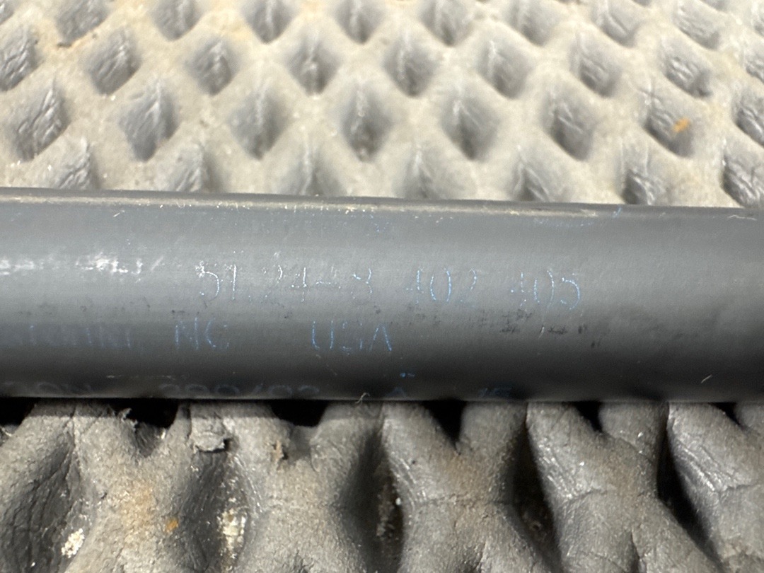 Амортизатор багажника, 930 рублей, Красноярск