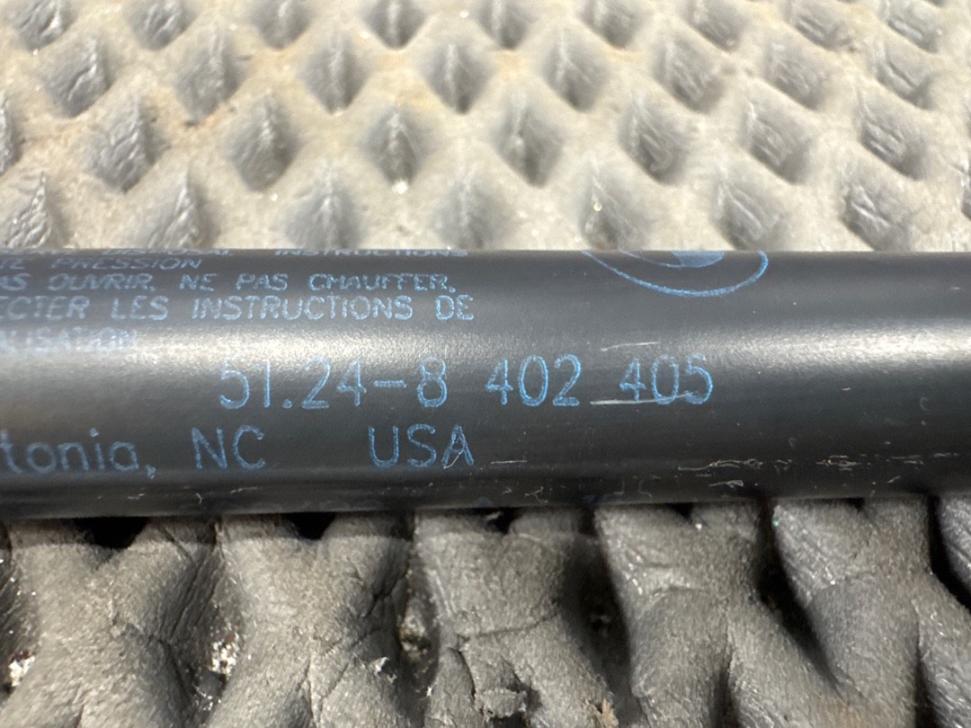 Амортизатор багажника, 930 рублей, Красноярск