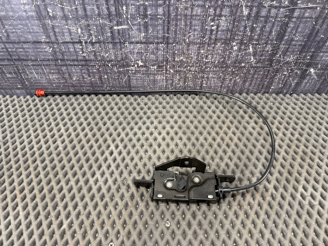 Замок багажника, 920 рублей, Красноярск