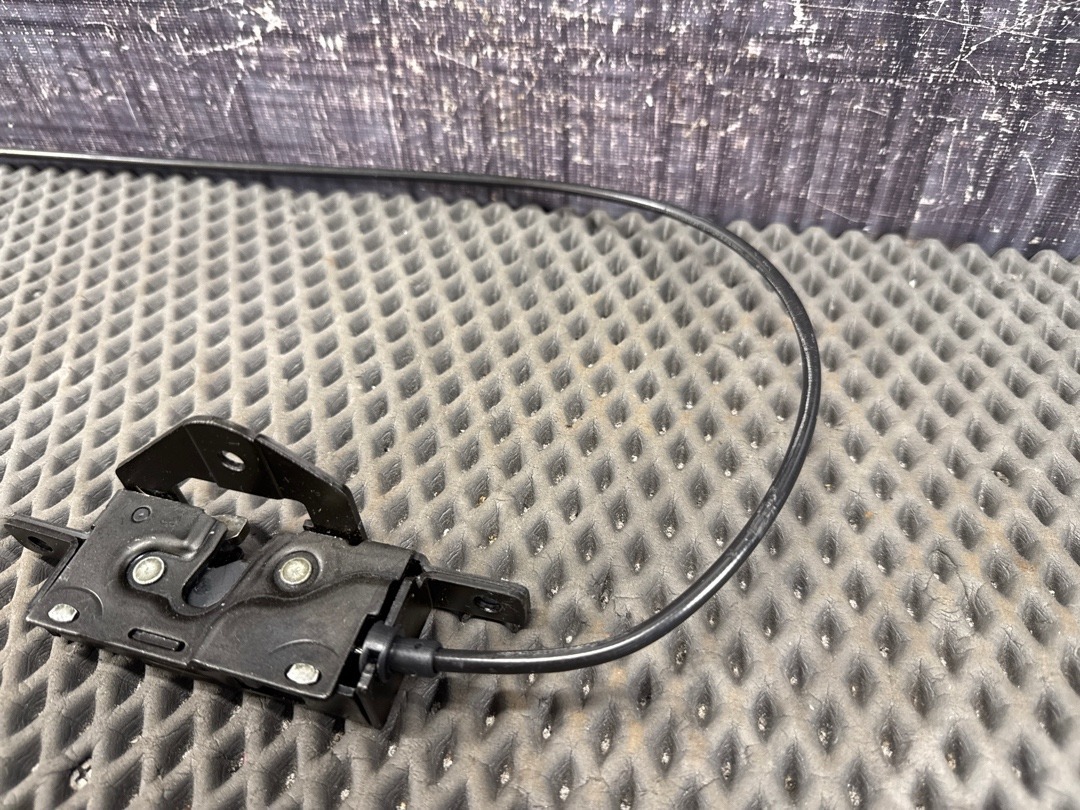 Замок багажника, 920 рублей, Красноярск