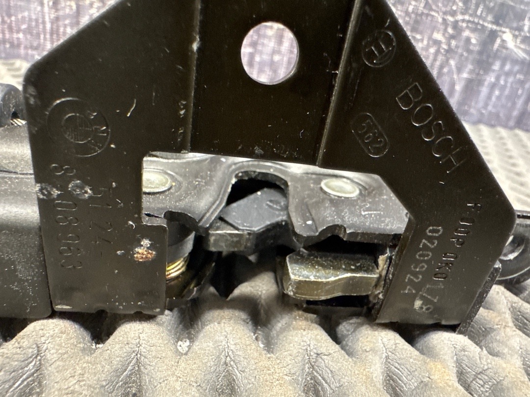 Замок багажника, 920 рублей, Красноярск