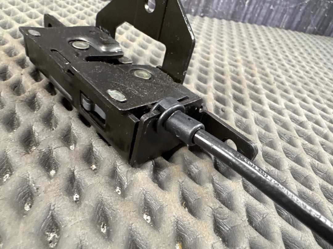 Замок багажника, 920 рублей, Красноярск