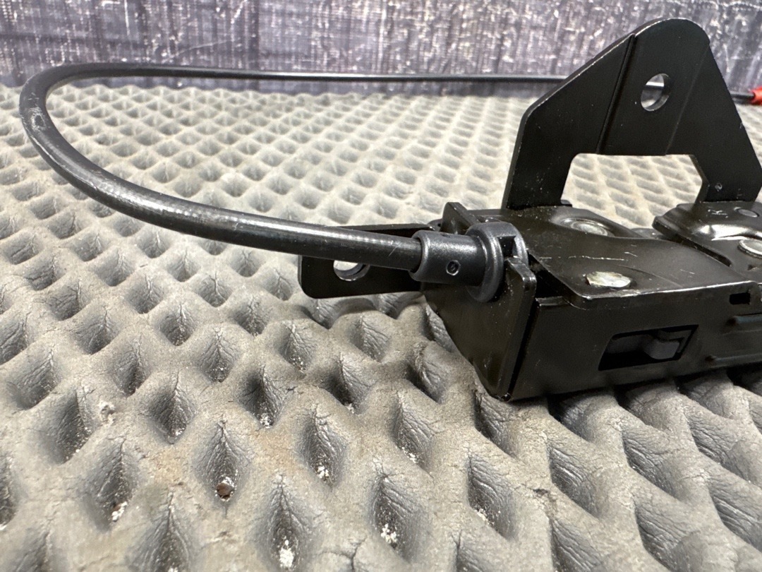 Замок багажника, 1080 рублей, Красноярск