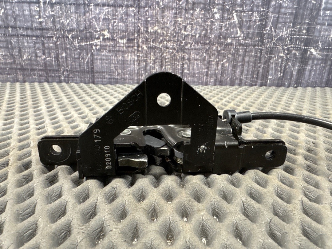 Замок багажника, 1080 рублей, Красноярск