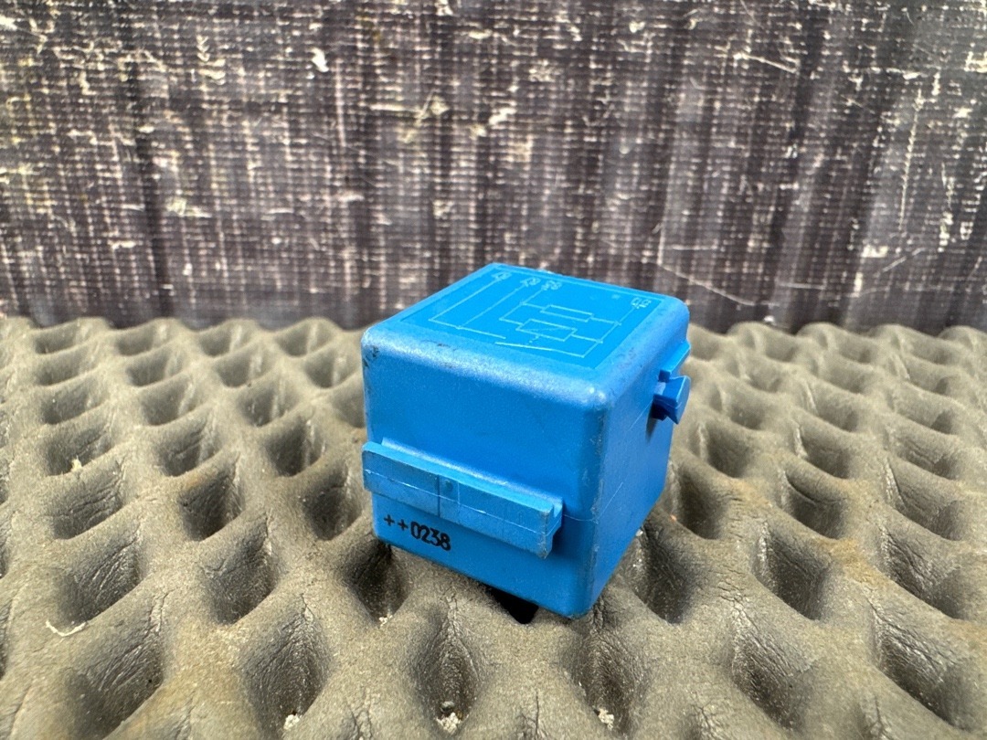 Реле, 820 рублей, Красноярск