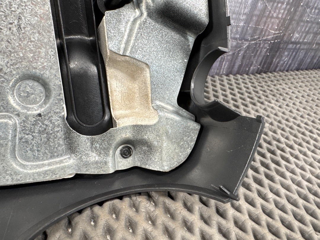 Кожух рулевой колонки, 880 рублей, Красноярск