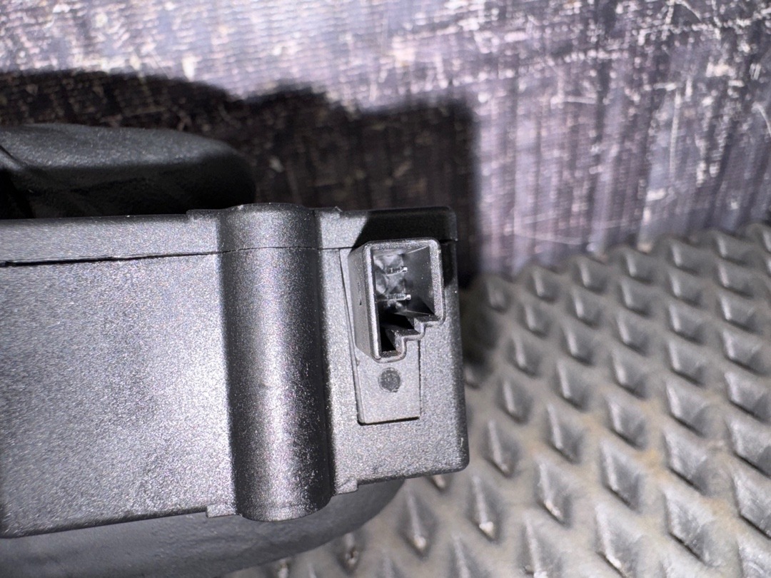 Привод замка багажника, 810 рублей, Красноярск