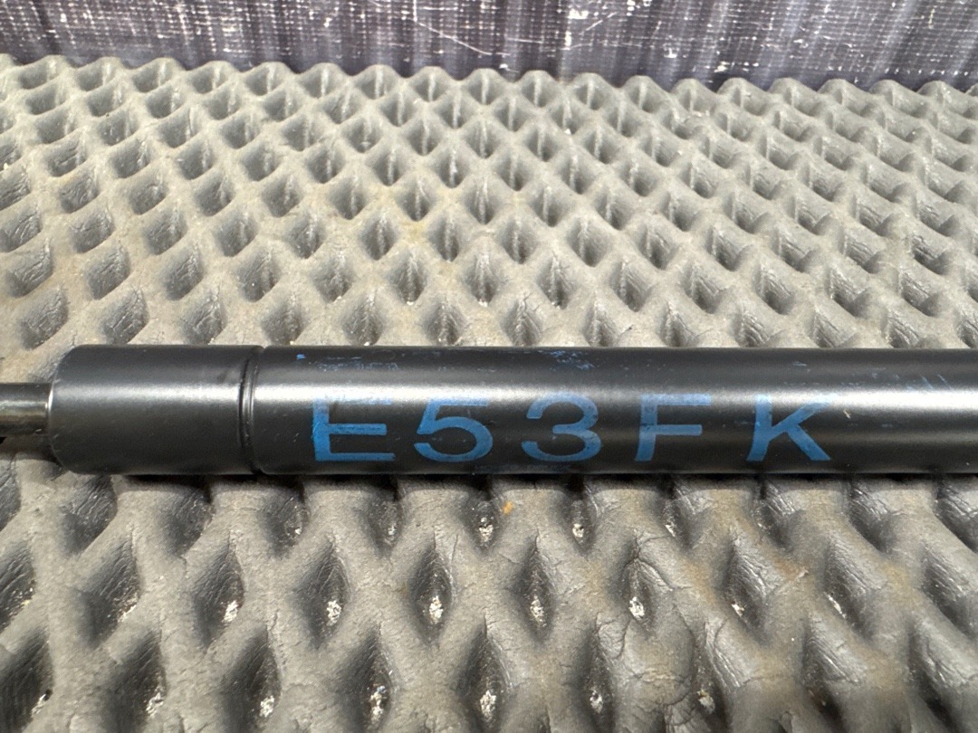 Амортизатор капота, 1000 рублей, Красноярск