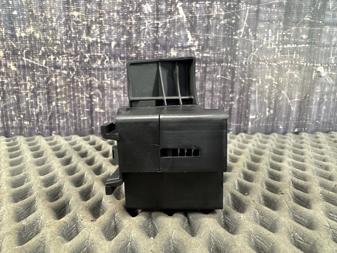 Подрулевой переключатель, 460 рублей, Красноярск