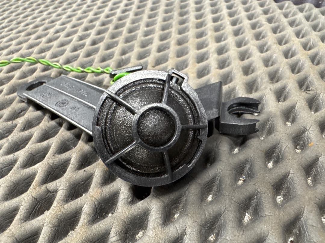 Динамик, 1030 рублей, Красноярск