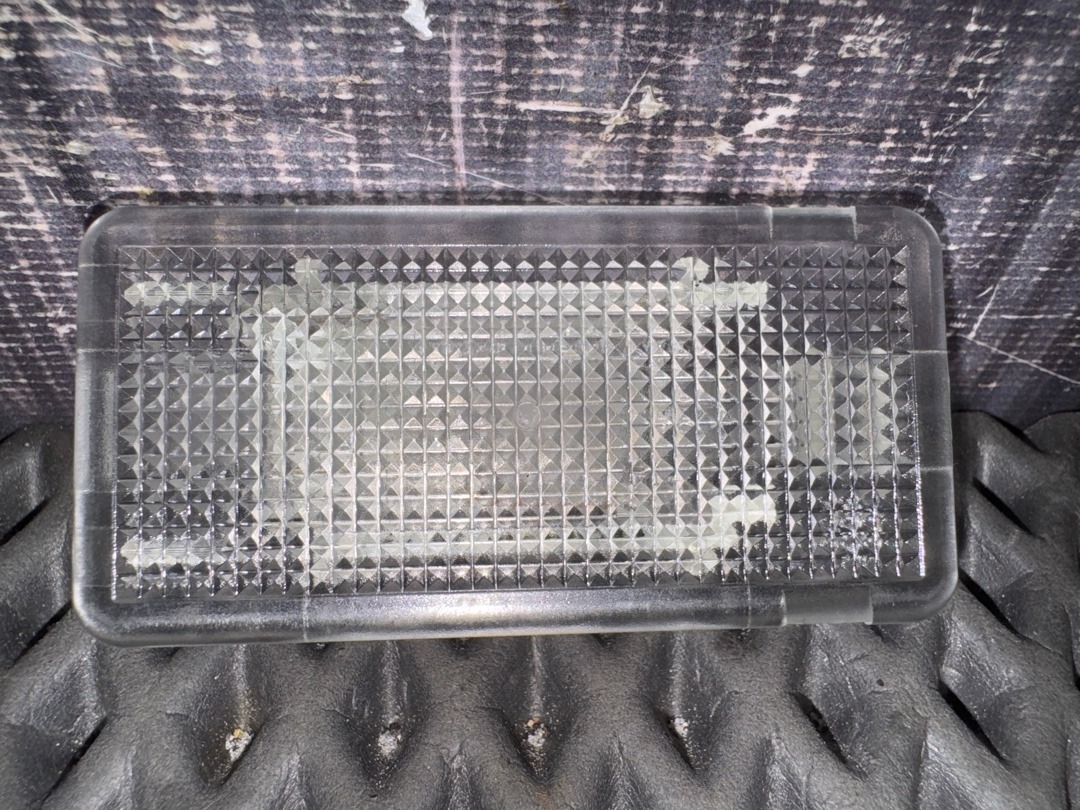 Плафон салона, 1030 рублей, Красноярск