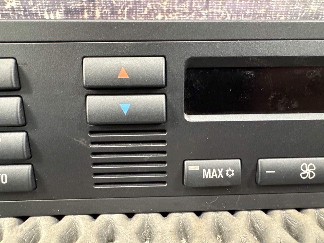 Блок управления климат-контролем, 8760 рублей, Красноярск