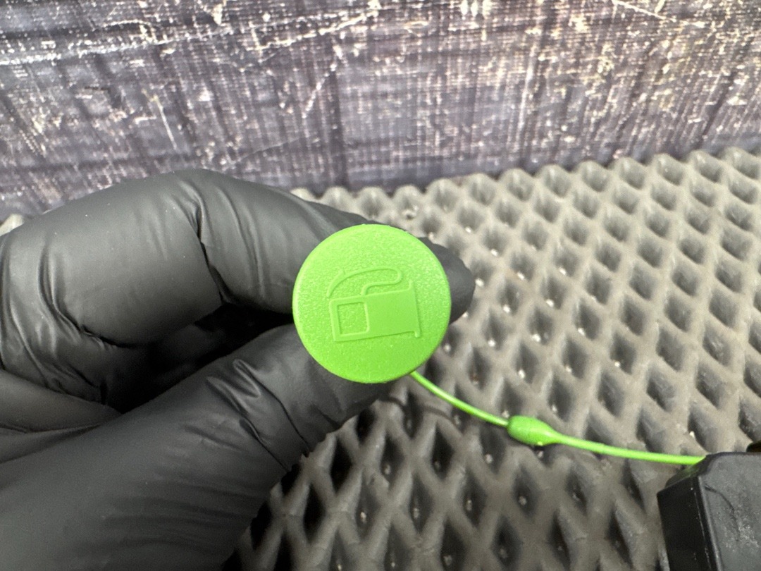 Замок лючка бензобака, 920 рублей, Красноярск