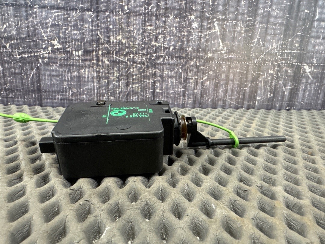 Замок лючка бензобака, 920 рублей, Красноярск