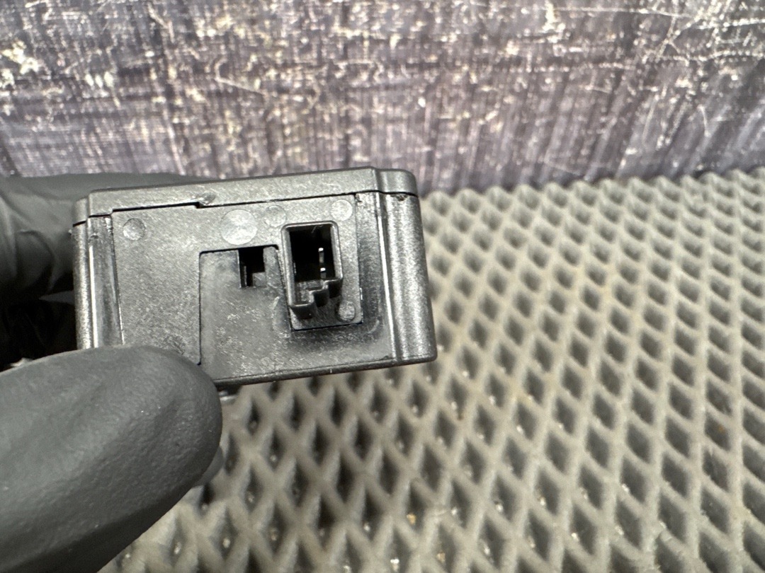 Замок лючка бензобака, 920 рублей, Красноярск