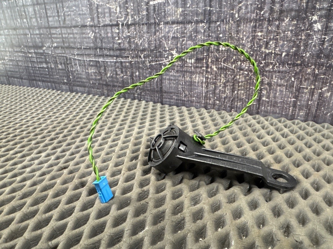 Динамик, 1030 рублей, Красноярск