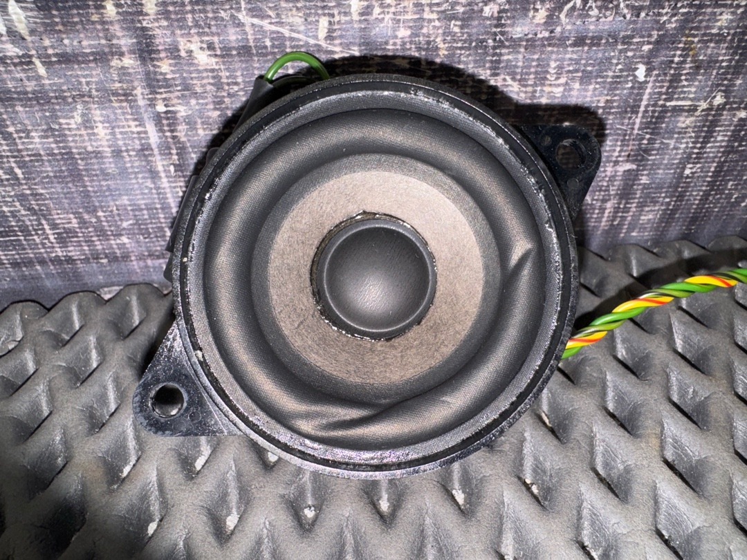 Динамик, 680 рублей, Красноярск