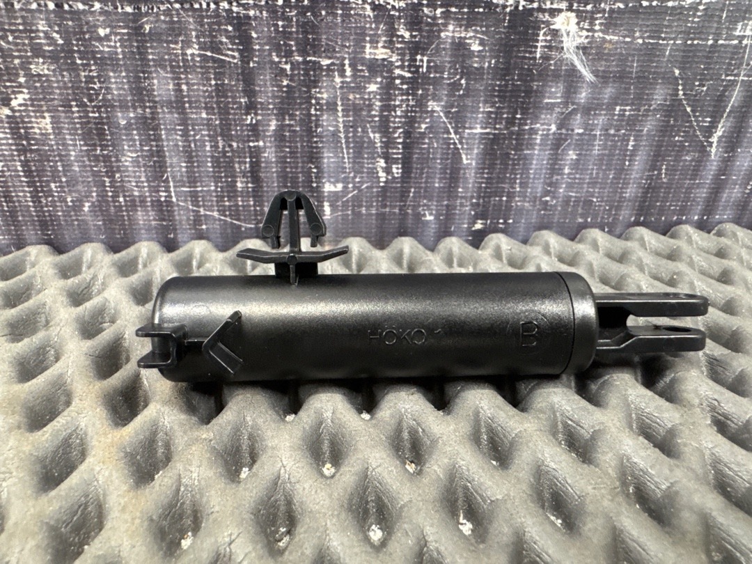 Амортизатор бардачка, 1320 рублей, Красноярск