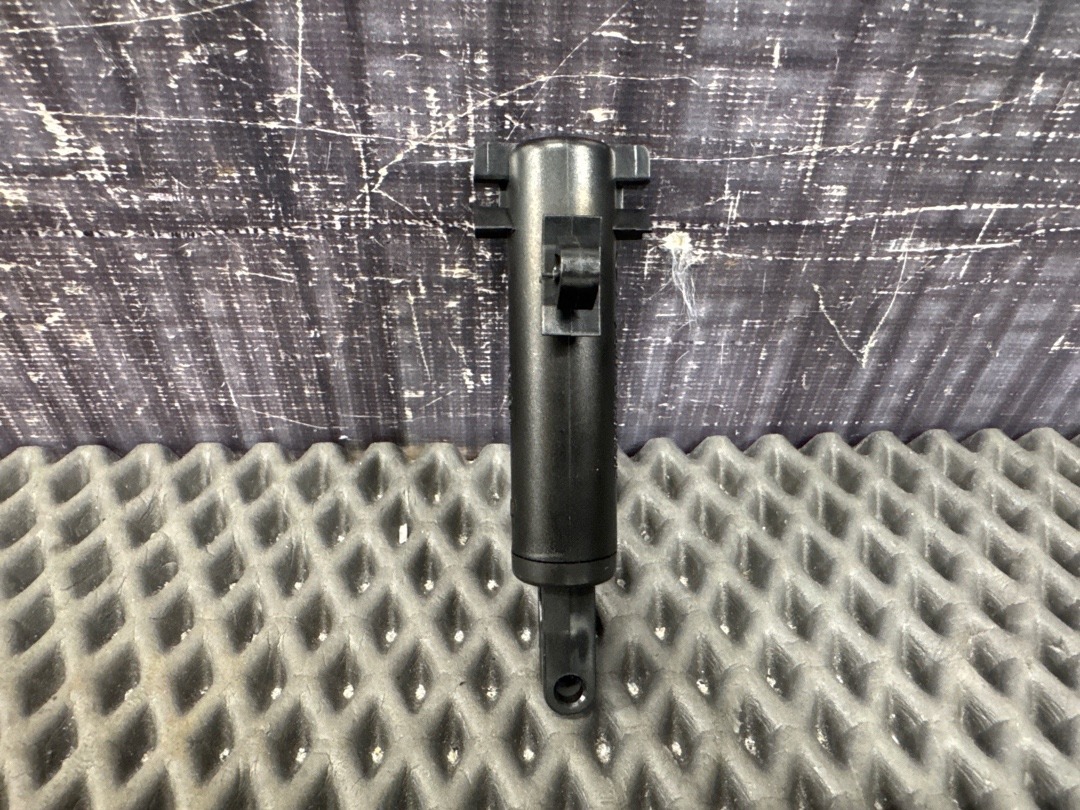 Амортизатор бардачка, 1320 рублей, Красноярск