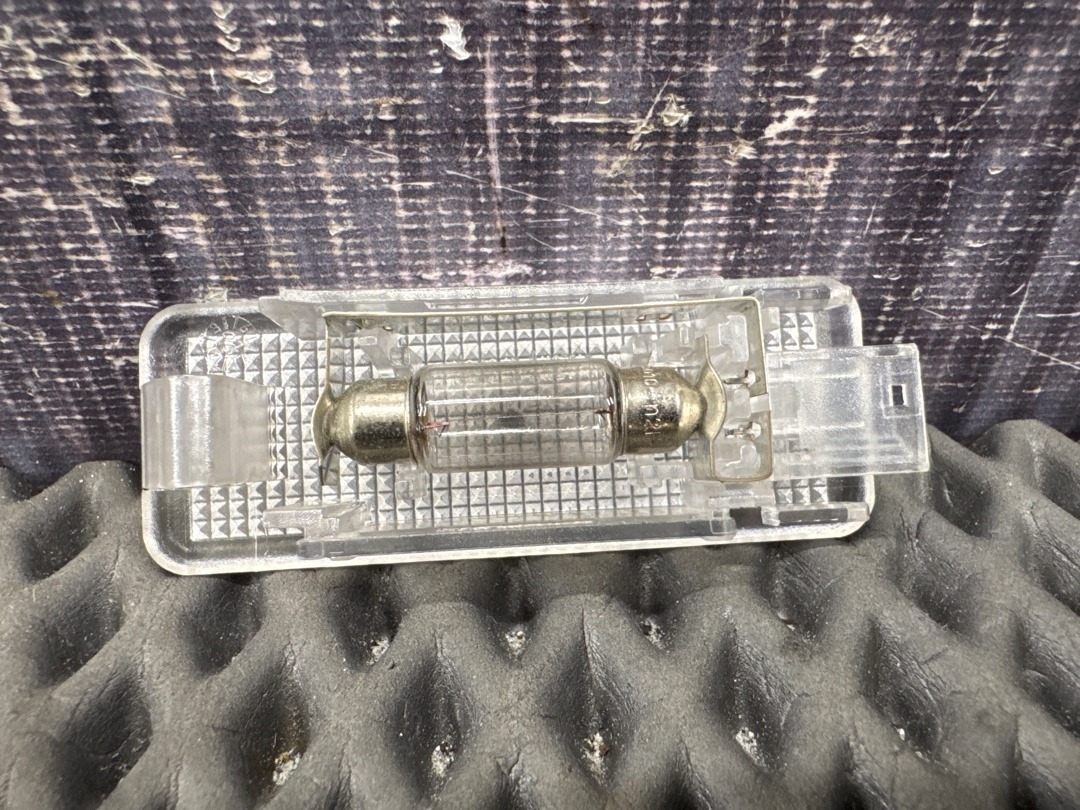 Плафон салона, 380 рублей, Красноярск