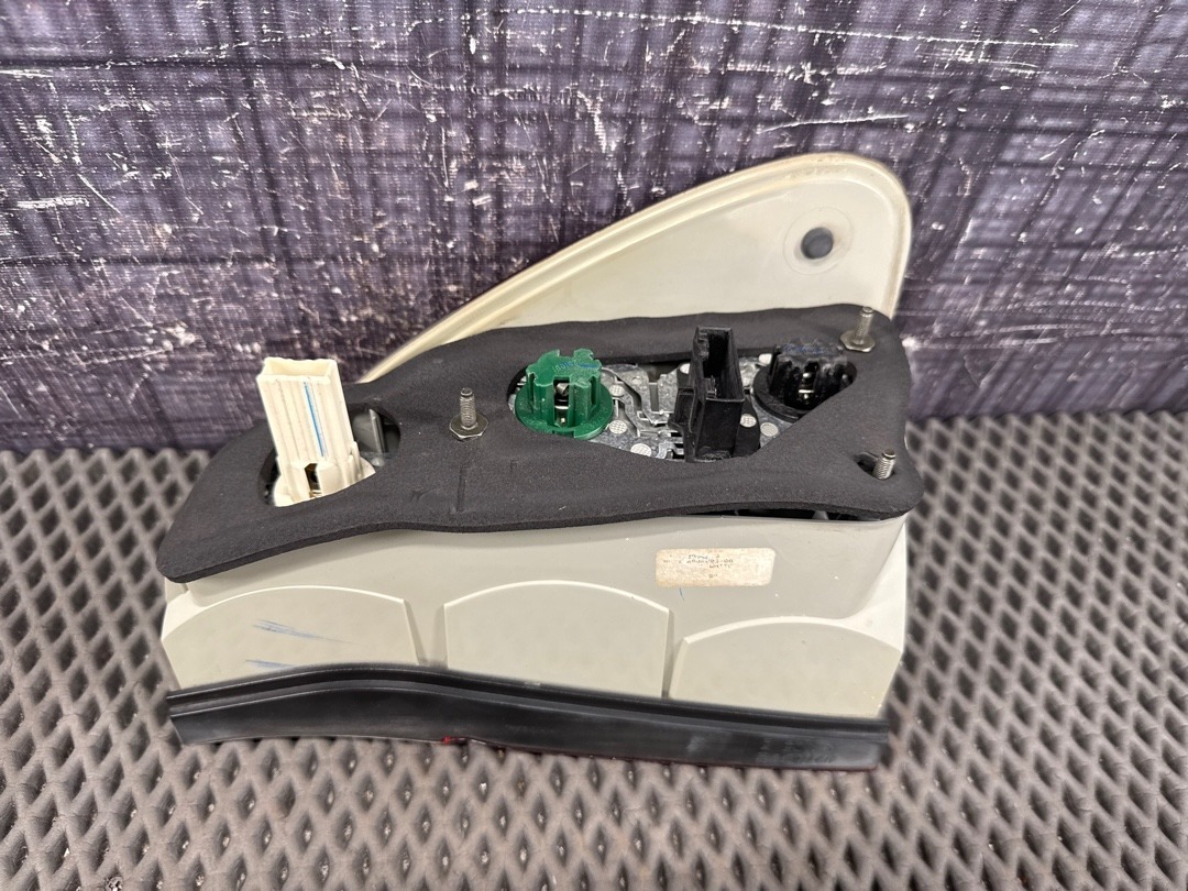 Фонарь, 7330 рублей, Красноярск