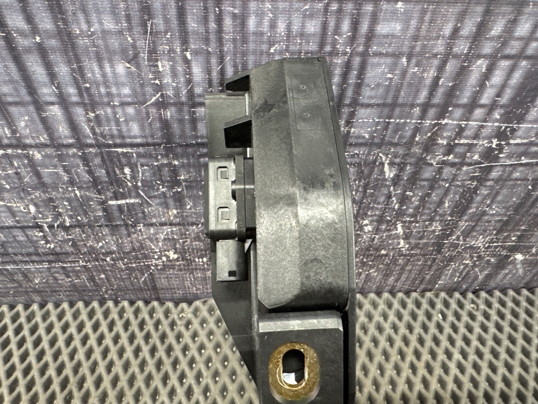 Педаль газа, 1510 рублей, Красноярск