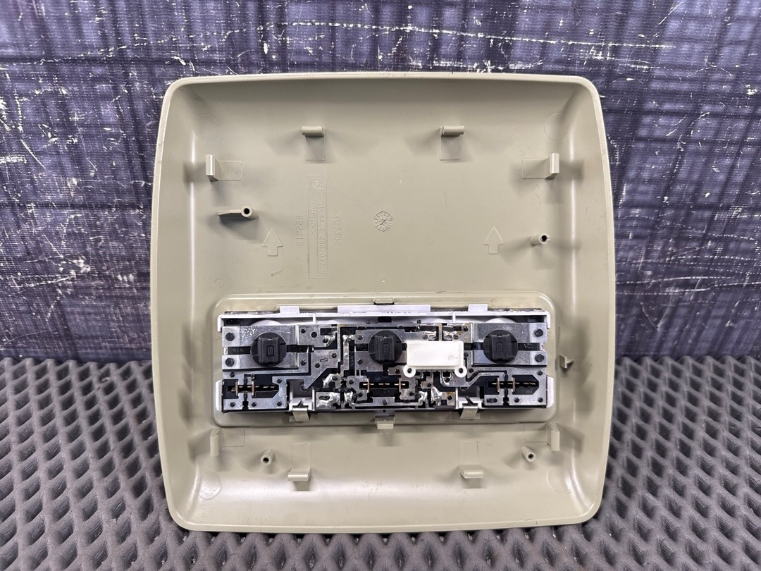 Плафон салона, 1870 рублей, Красноярск