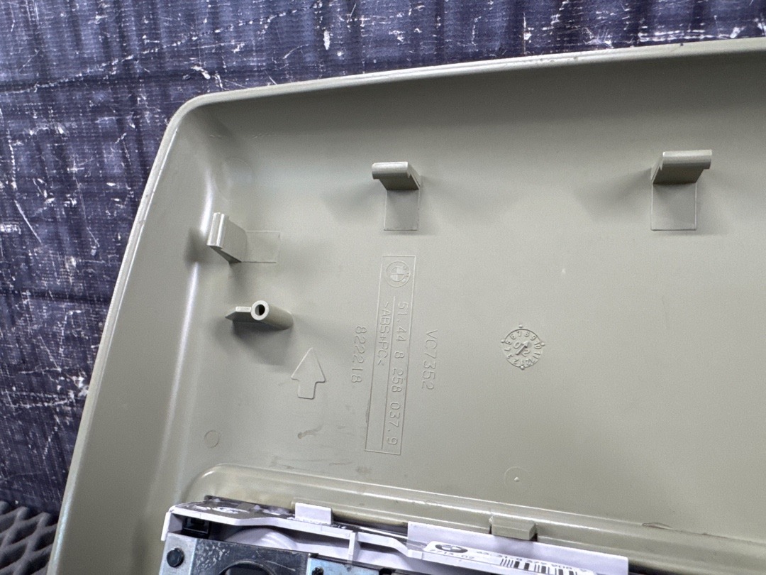 Плафон салона, 1870 рублей, Красноярск