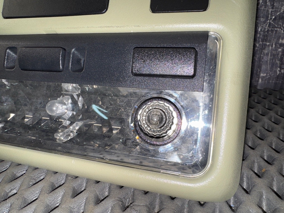 Плафон салона, 2670 рублей, Красноярск