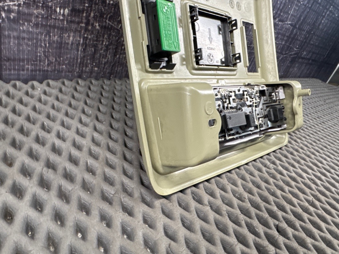 Плафон салона, 2670 рублей, Красноярск