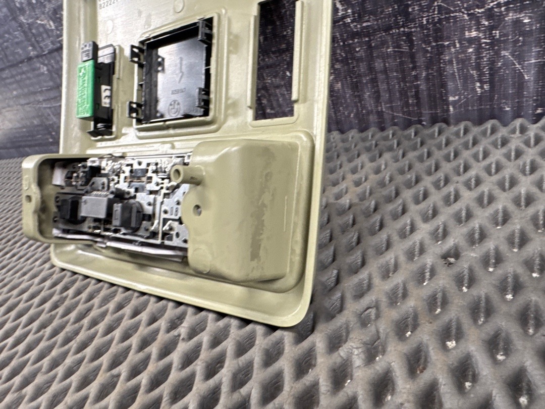 Плафон салона, 2670 рублей, Красноярск