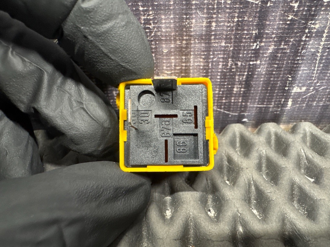 Реле, 820 рублей, Красноярск