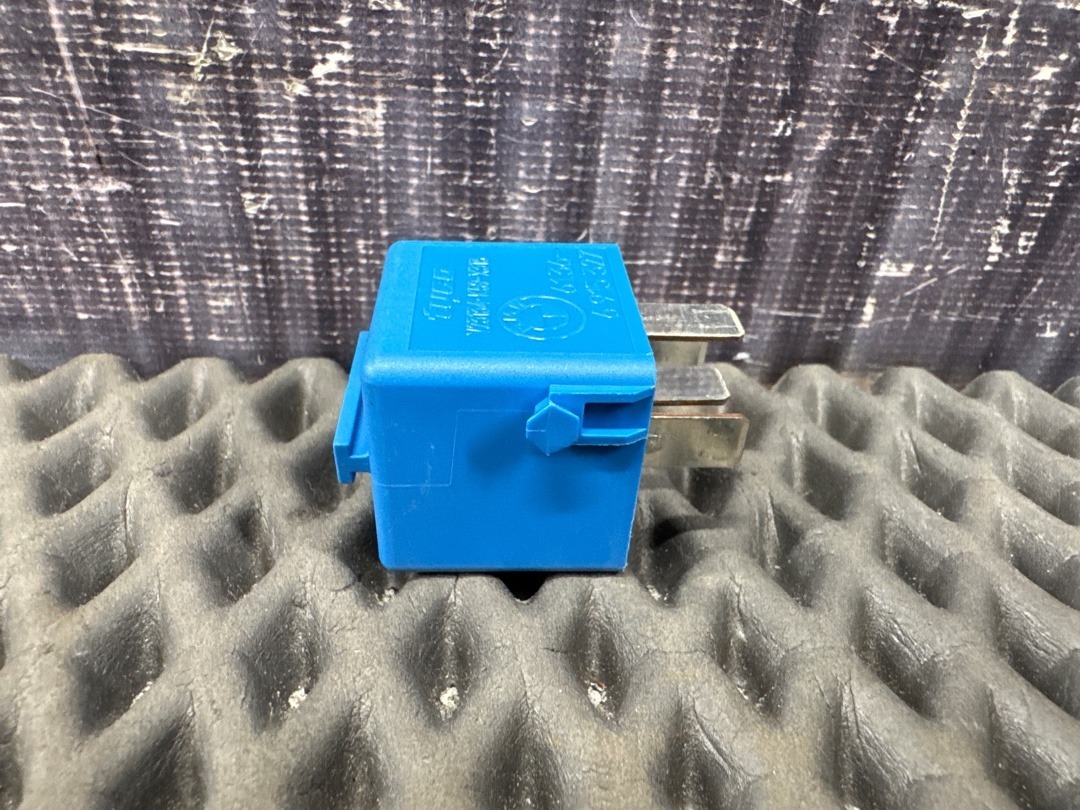 Реле, 820 рублей, Красноярск